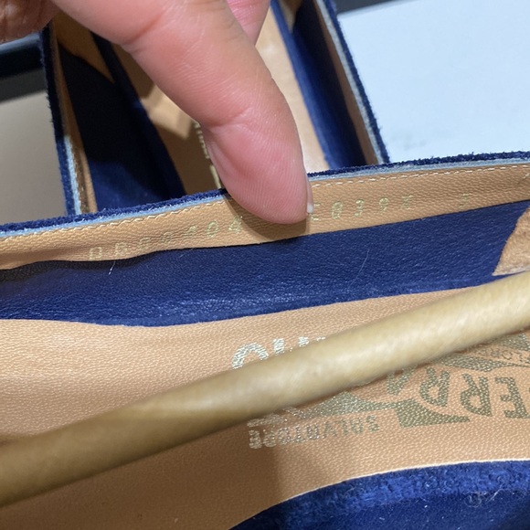 Salvatore Ferragamo VARA flats - Picture 7 of 10